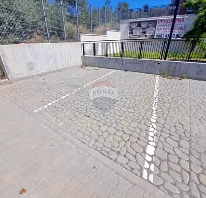 Снимка 3 — Гараж/Паркомясто във Варна, Владислав Варненчик 1