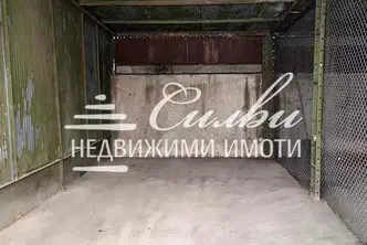 Гараж/Паркомясто в Шумен, Военно училище