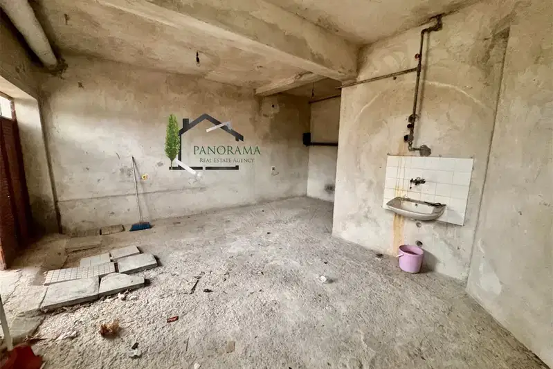 Гараж/Паркомясто в Шумен, Военно училище