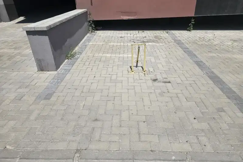 Parking Spot in Kyrdjali, Vyzrojdenci