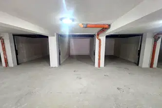 Гараж/Паркомясто в Кърджали, Възрожденци