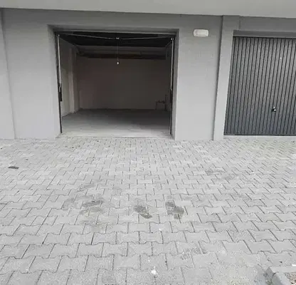 Photo 3 — Garage/Parking in Kyrdjali, Vyzrojdenci