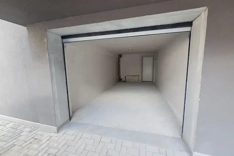Garage/Parking in Kyrdjali, Vyzrojdenci