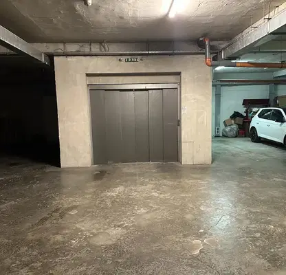 Photo 2 — Garage/Parking in Sofiya, Zona B-5