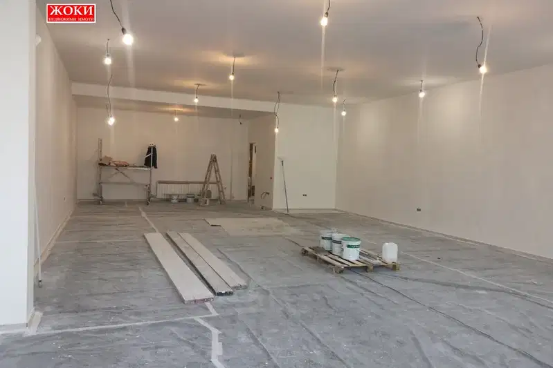 Business Property in Pernik, Centyr