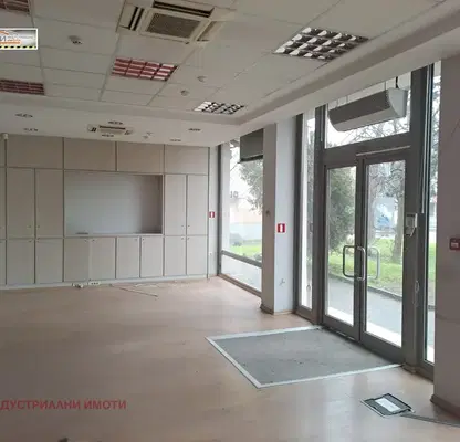 Снимка 4 — Бизнес имот в Пловдив, Кършияка