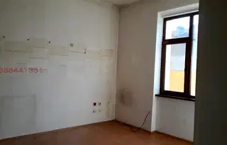 Бизнес имот в Смолян, Стар център