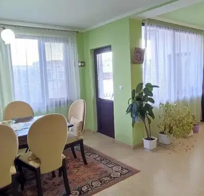 Photo 5 — House in Veliko Tyrnovo, Centyr