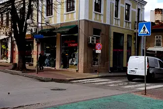 Къща в Шумен, Център