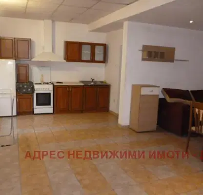Photo 3 — House in Dobrich, Centyr