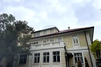 Къща в София, Докторски паметник