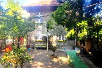 Къща в София, Лозенец