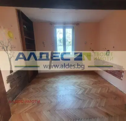 Photo 4 — House in Sofiya, Lozenec
