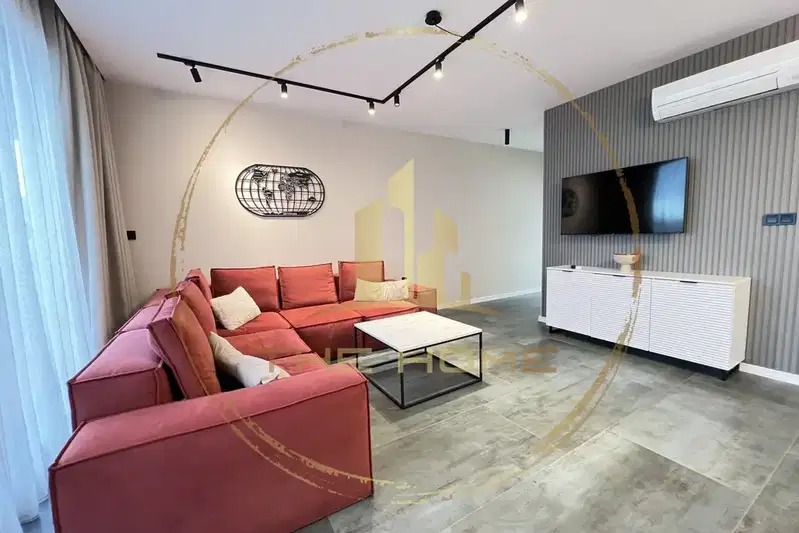 House in Varna, Alen Mak