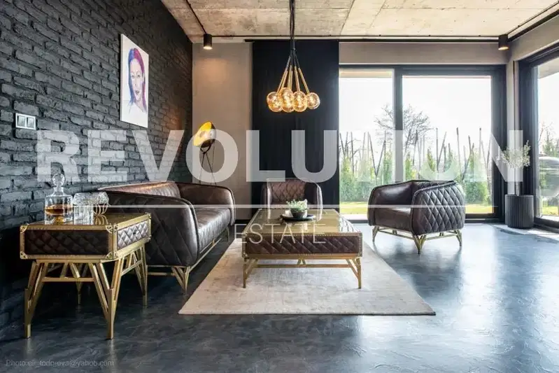House in Varna, Alen Mak