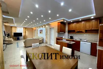 Къща в София, Симеоново