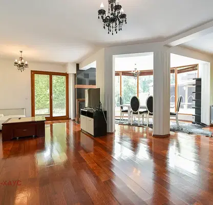 Photo 2 — House with 4 bedrooms and pool in Simeonovo, Sofia