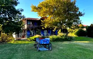 Къща в Бургас, с. Лозенец