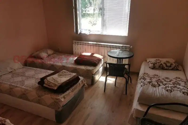 House in област София, Elin Pelin