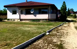 Къща във Варна, с. Юнец