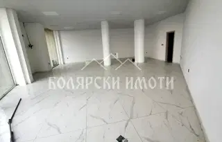 Магазин във Велико Търново, Акация