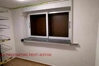 Магазин в Бургас, Братя Миладинови