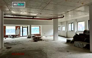 Магазин във Варна, Бриз