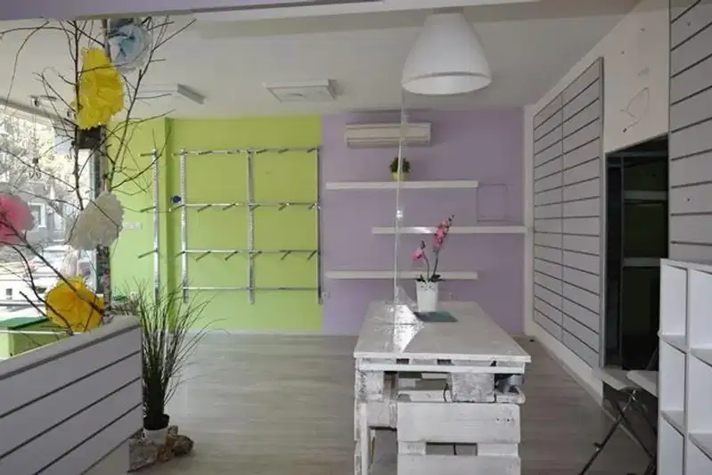 Shop in Stara Zagora, Centyr