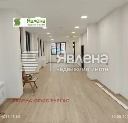 Снимка 2 — Магазин в Бургас, Център