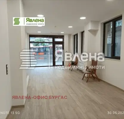 Снимка 3 — Магазин в Бургас, Център