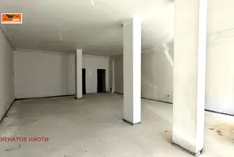 Магазин в Пазарджик, Център