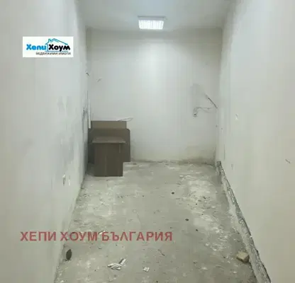 Снимка 3 — Магазин в Русе, Център