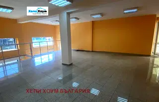 Магазин в Русе, Център