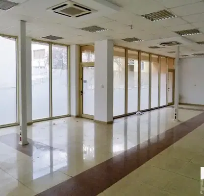 Photo 3 — Shop in Veliko Tyrnovo, Centyr