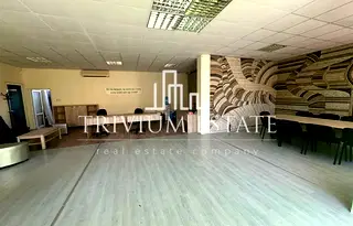 Магазин в Пловдив, Център