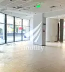 Магазин в София, Център