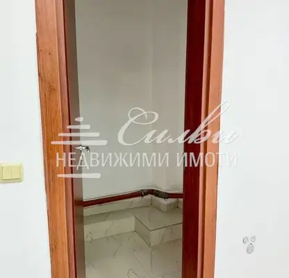 Photo 4 — Shop in Shumen, Centyr
