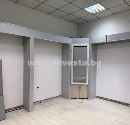 Снимка 2 — Магазин в Пловдив, Център