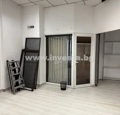 Снимка 4 — Магазин в Пловдив, Център
