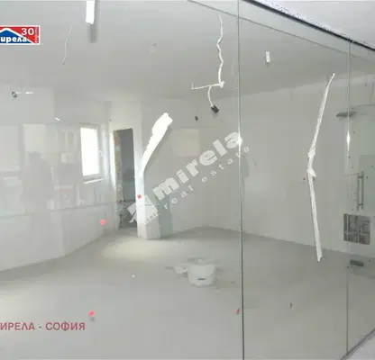 Снимка 2 — Магазин в София, Център