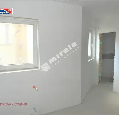Снимка 4 — Магазин в София, Център