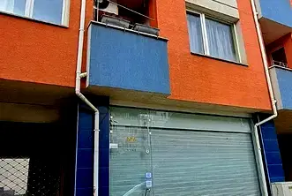 Магазин в София, Център