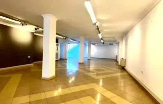 Магазин в София, Център