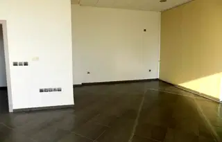 Магазин в Кърджали, Център