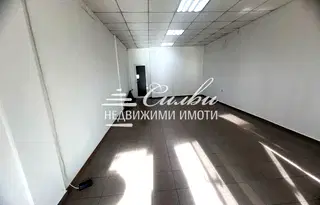 Магазин в Шумен, Център