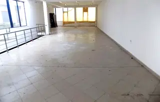 Магазин в Кърджали, Център