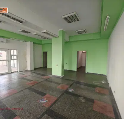 Снимка 2 — Магазин в Пазарджик, Център