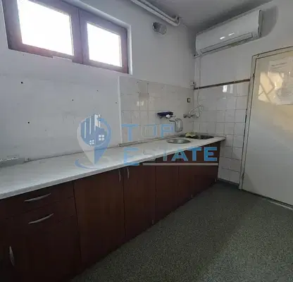 Photo 5 — Shop in Veliko Tyrnovo, Centyr
