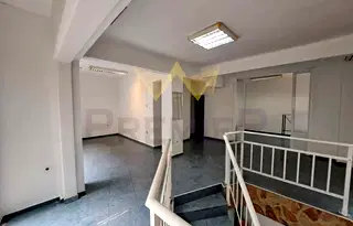Магазин във Варна, Център
