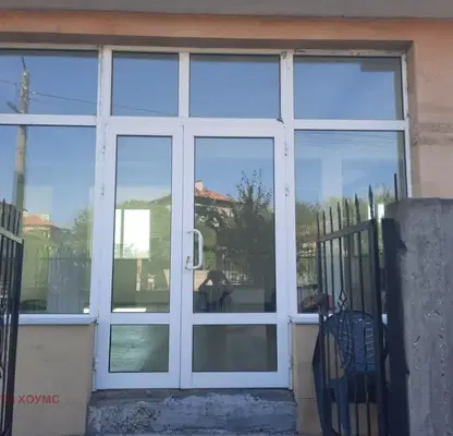 Снимка 2 — Магазин в Кърджали, Гледка